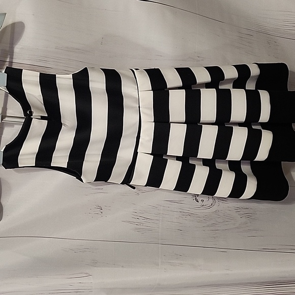 Sophia + Zeke Dress Size 10-12 - Picture 6 of 10